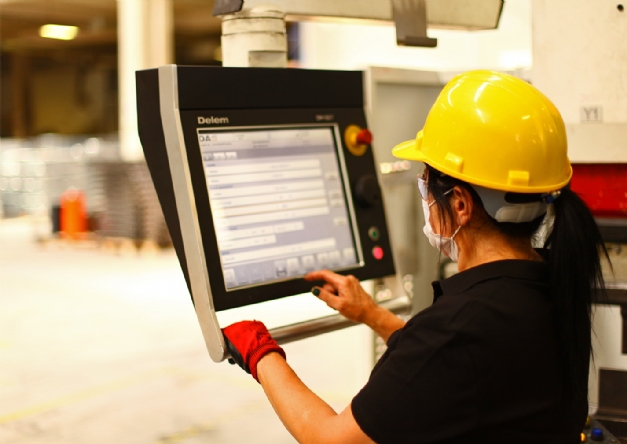 Cnc-Bukum289319693.jpg