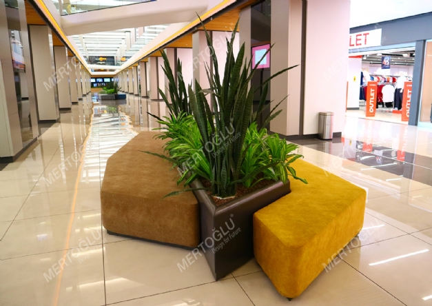 istanbul-deposite-avm34781676.jpg