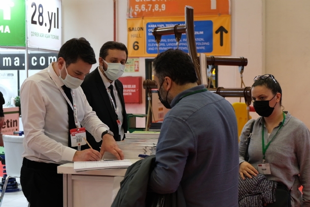 istanbul-yapi-fuari-2021238754609.jpg