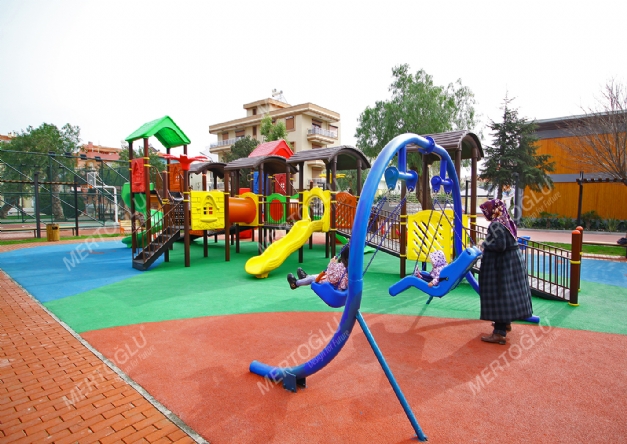 izmir-baris-manco-parki3045162801.jpg